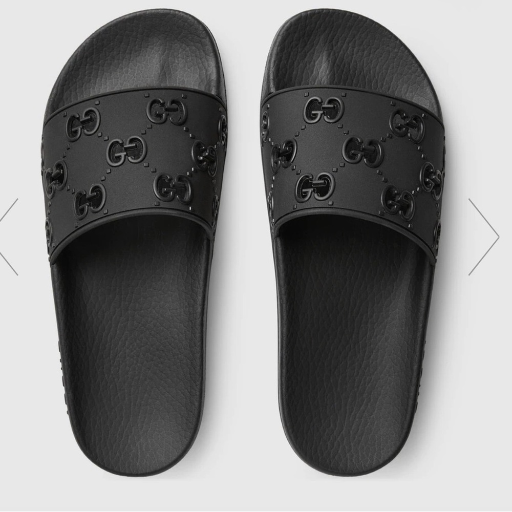 Gucci GG Slides